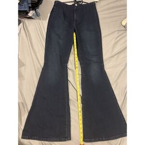 Free People Women's Bell Bottom Blue Jeans NWT Msrp $128 With Tie Straps Size 30